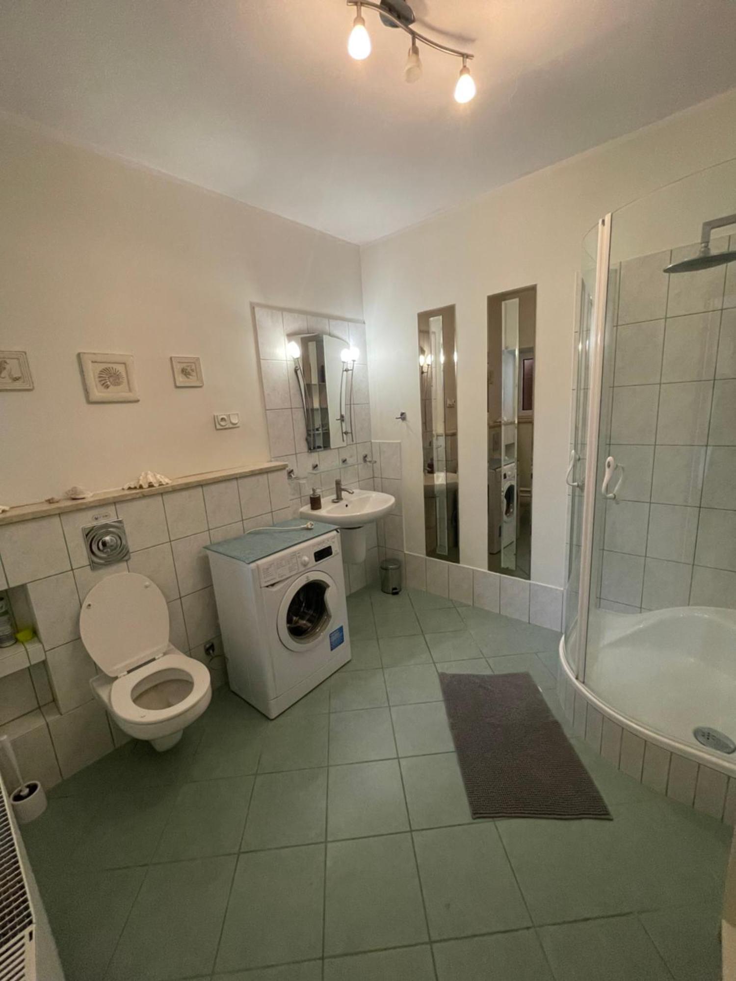 Apartament Airport グダニスク エクステリア 写真